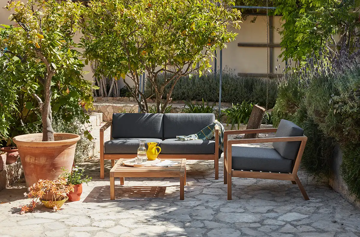 Virkelyst soffbord teak, 75x70 cm