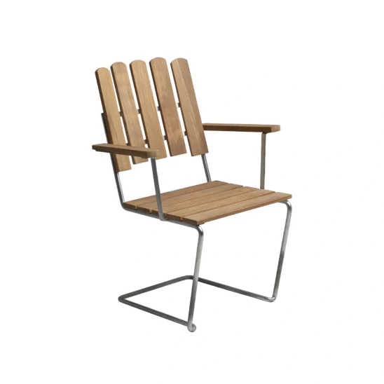 A2 karmstol i teak med varmförzinkat stativ.