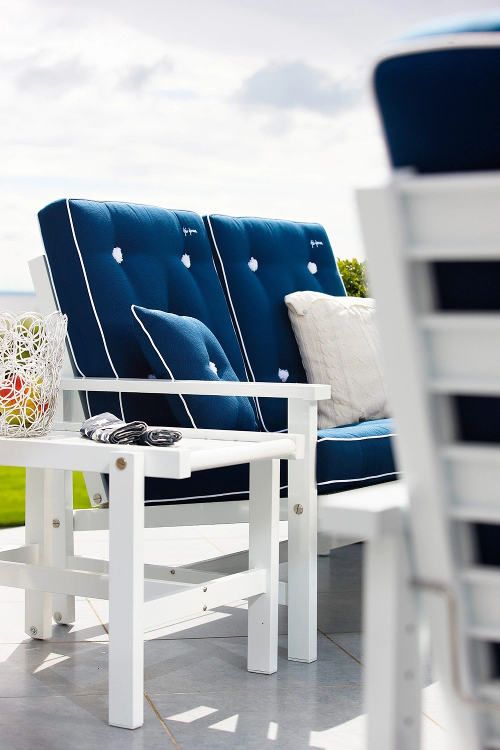 Soffa 08 vit aluminium - med dyna