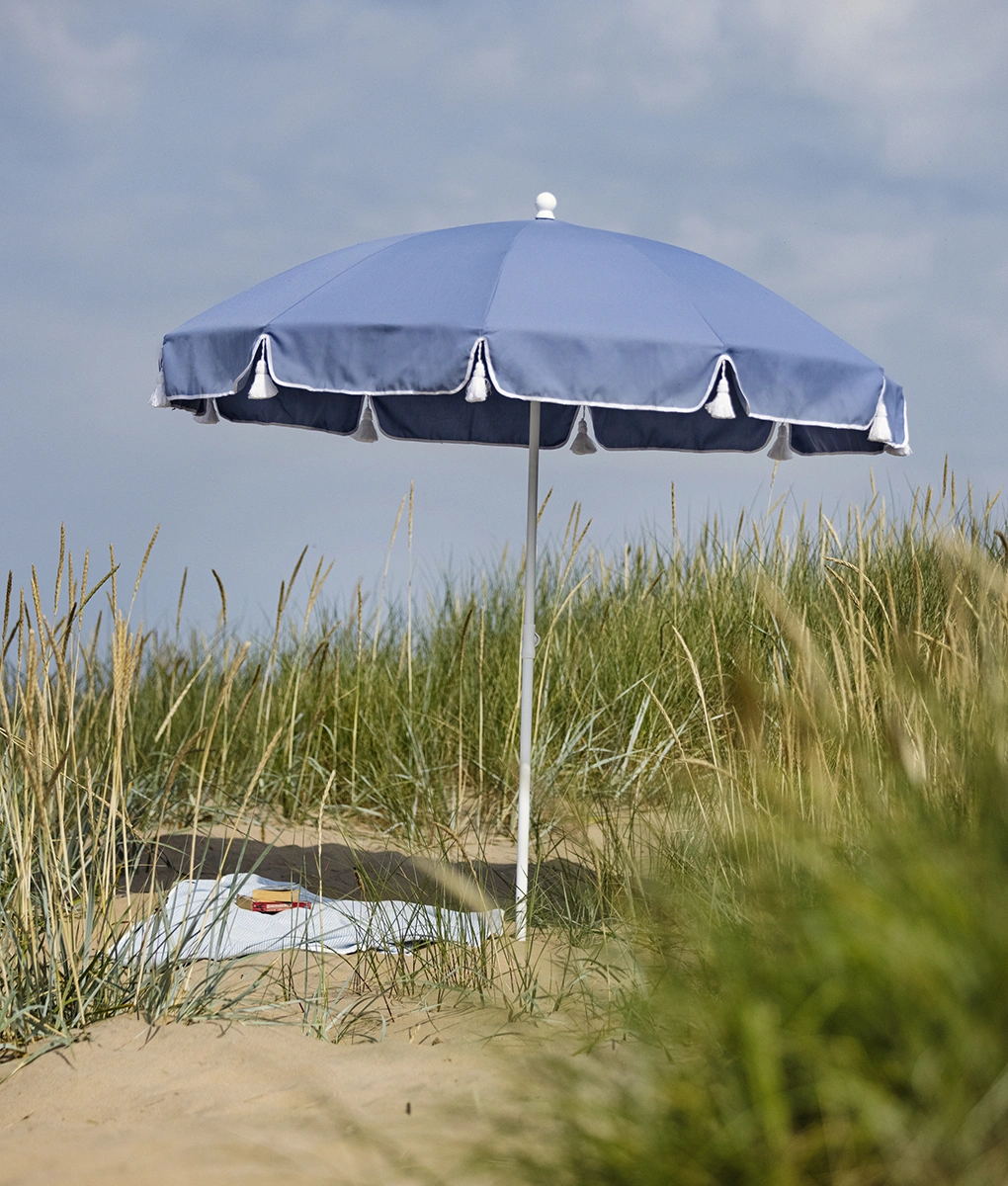 Parasoll 90 - vitlack/ljusblå, Ø220 cm