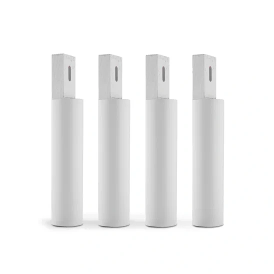 Sängben, runda, vita med traditionell infästning.