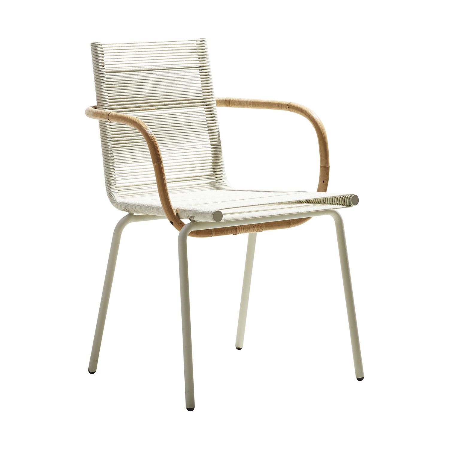 Sidd är en karmstol från Cane-line med vit ram, vita Cane-line Rope och armstöd i natur-rotting.