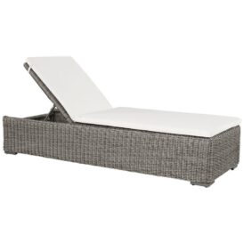 Orlando solsäng i grå konstrotting med en vit dyna.