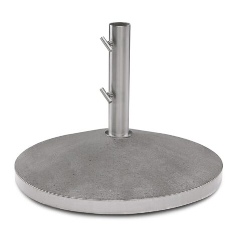 Capri parasollfot i betong och rostfritt stål med vikten 30 kg.