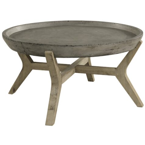 Tonga soffbord i betong med diameter 85 cm.