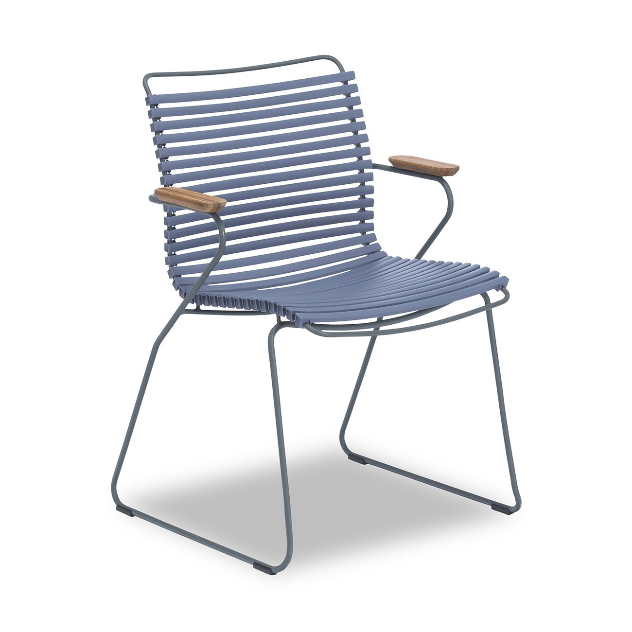 Click karmstol i färgen duvblå från Houe.