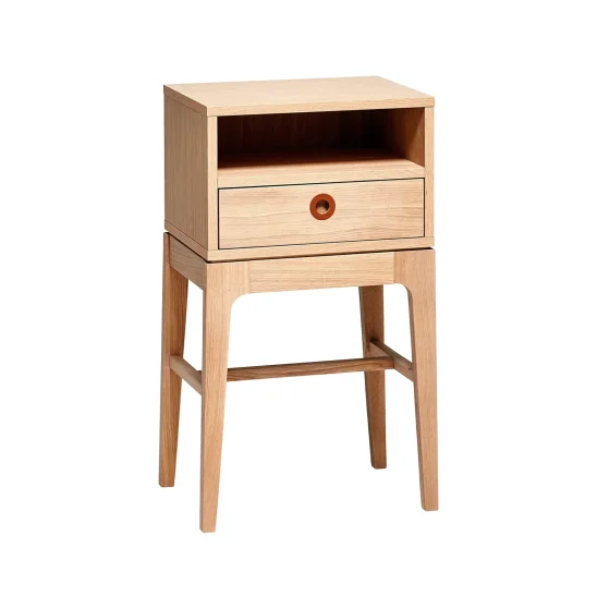 Höllviken sängbord i vitpigmenterad ek