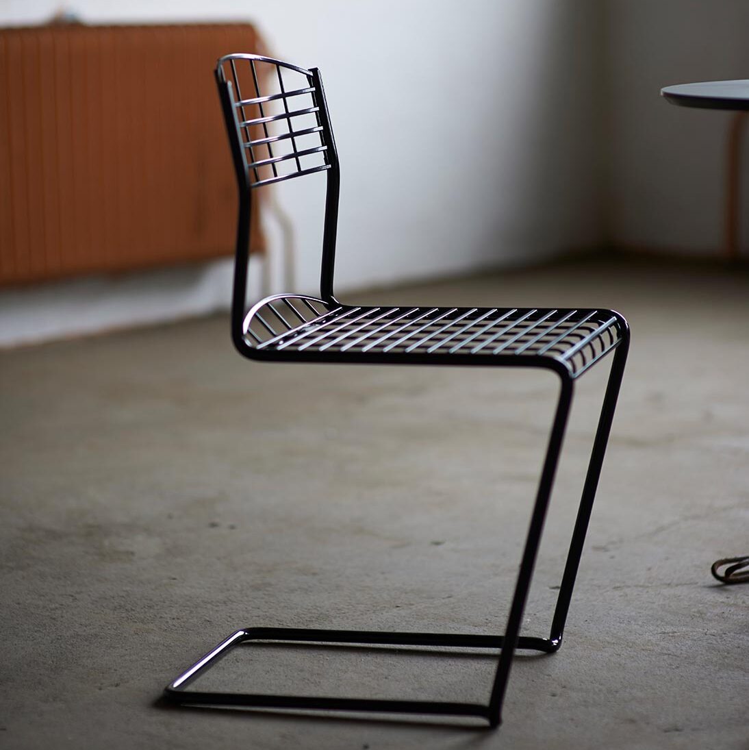 High-Tech stol svart
