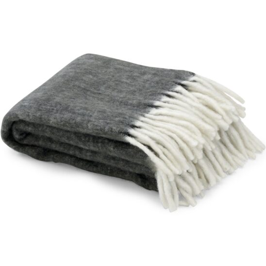 Handzame pläd i ull från Brafab.