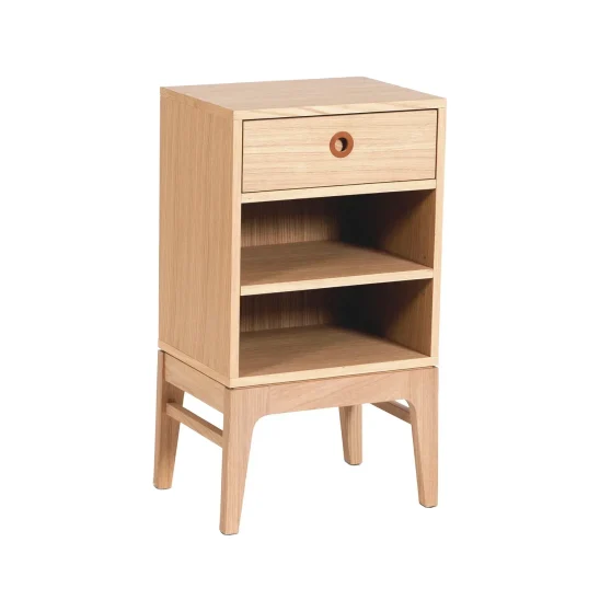 Höllviken sängbord låga ben vitpigmenterad ek