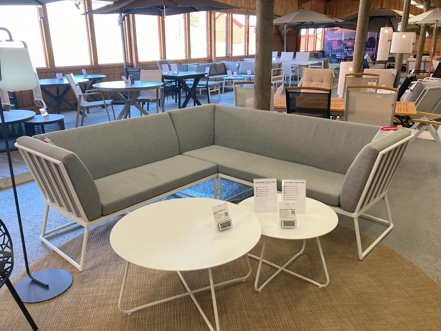 Vence hörnsoffa liten vit/grå