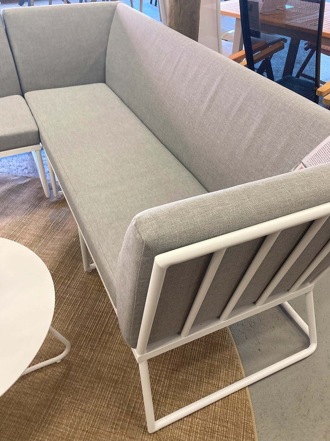 Vence hörnsoffa liten vit/grå