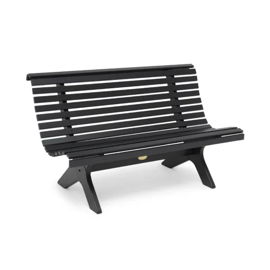 Lund parksoffa från Hillerstorp, i färgen orkangrå.