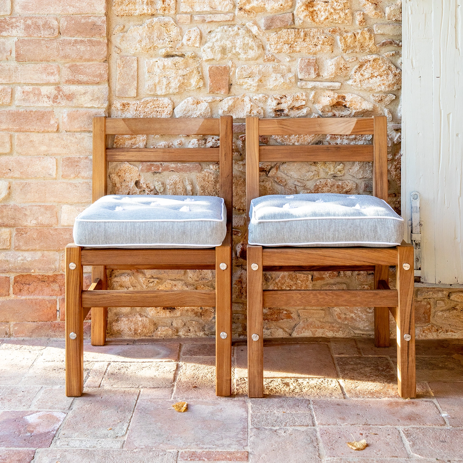 Stol 06 teak - med dyna