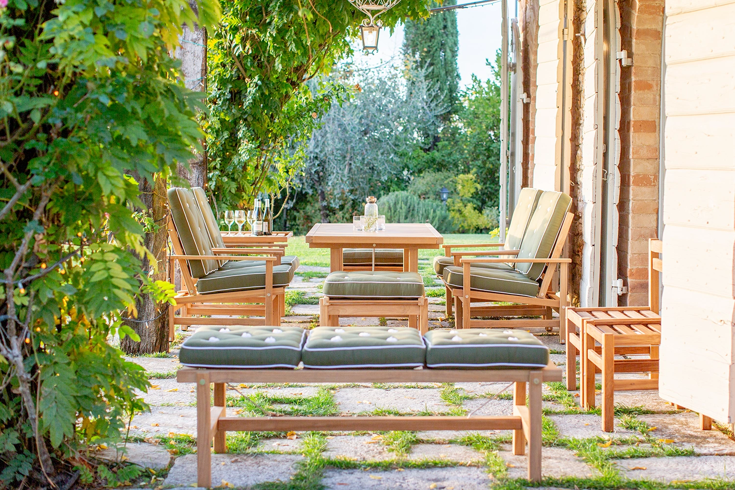 Bord 61 teak - 85x80 cm