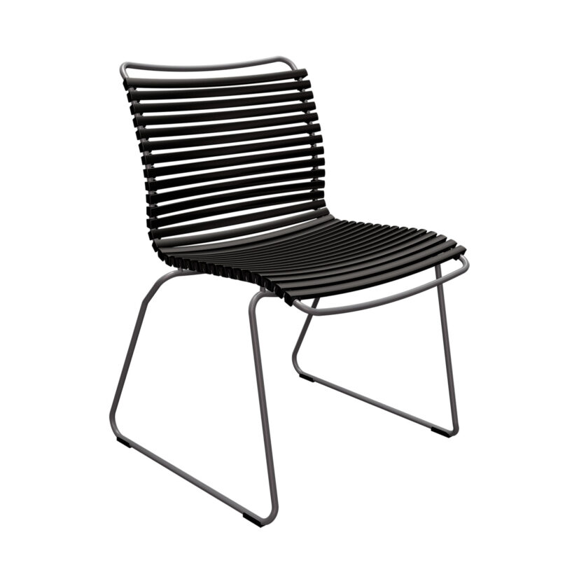 Bild på Click matstol utan karm, här i färgen svart.