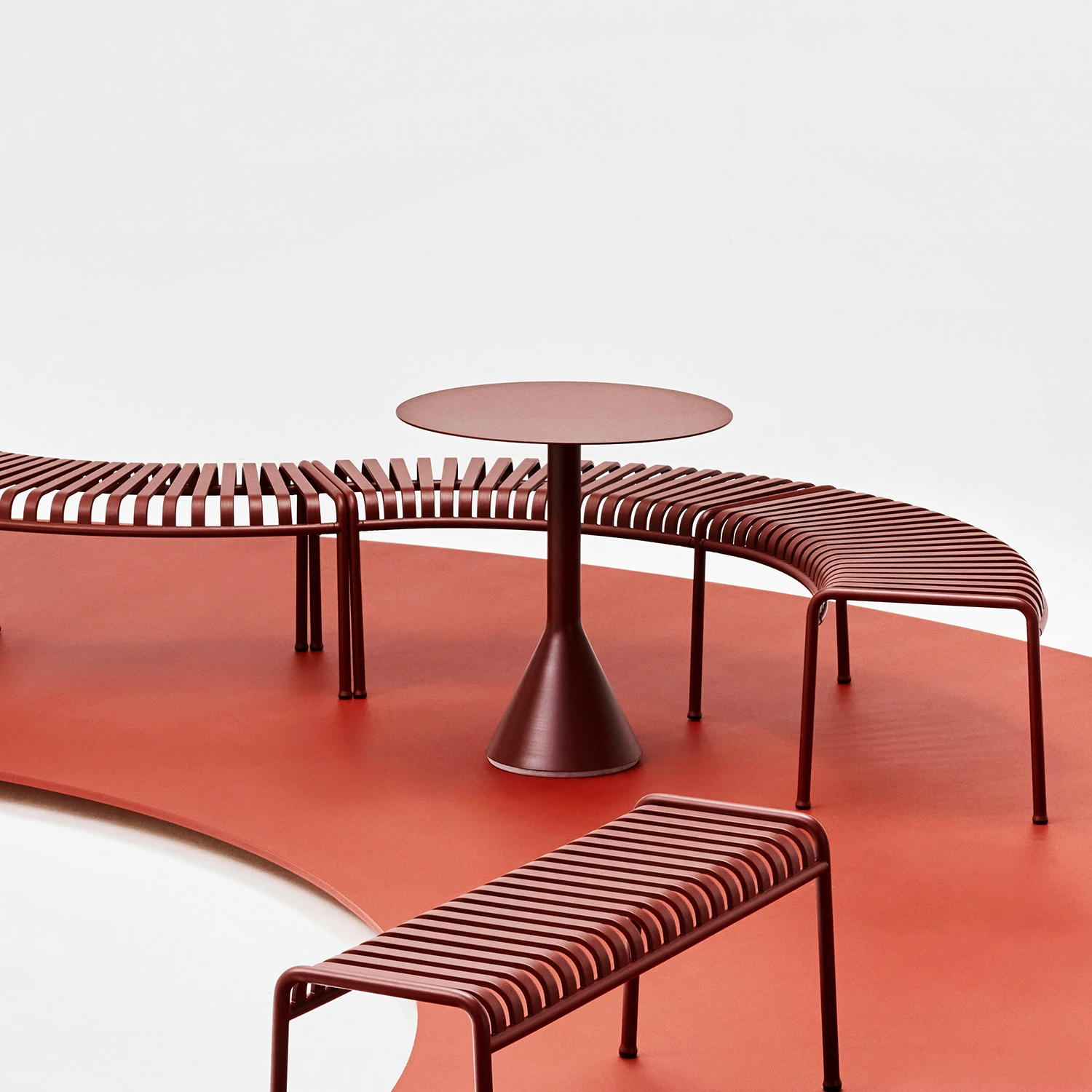 Palissade Cone bord röd Ø70 cm