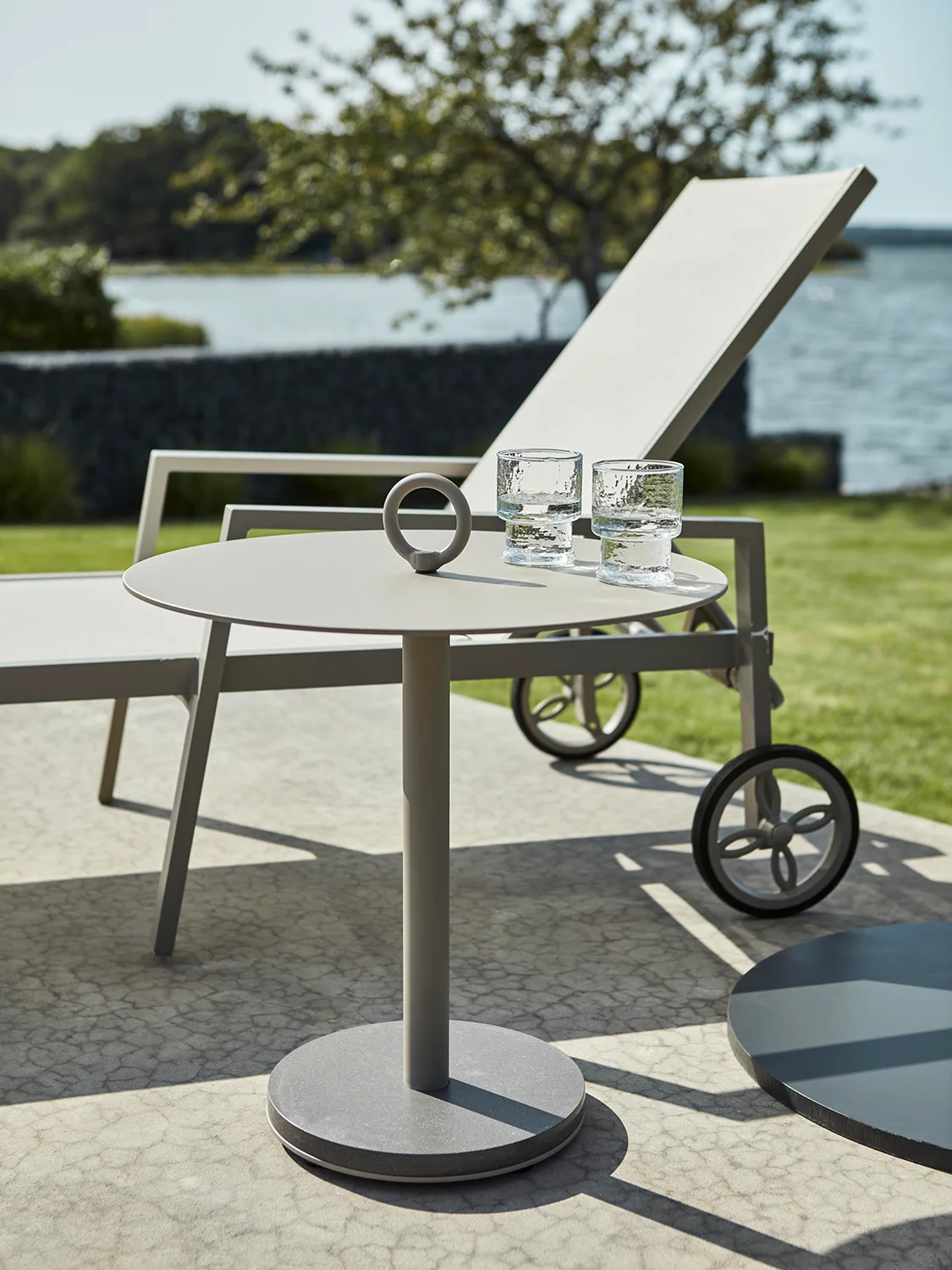 Leone solsäng Khaki/offwhite