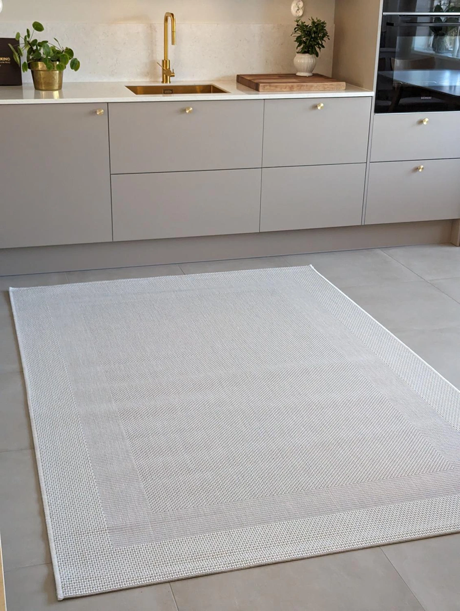 Adria matta inne/ute - ljusgrå