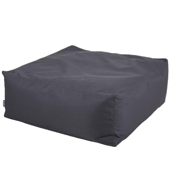 Låt denna mjuka fotpall blir den perfekta sista pusselbiten i uteplatsens loungehörna....