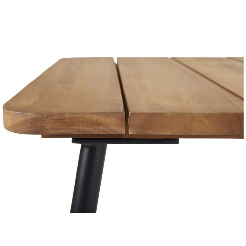 Ett matbord med plats för två eller tre längs med långsidan. Unik design i tidlösa material gör...
