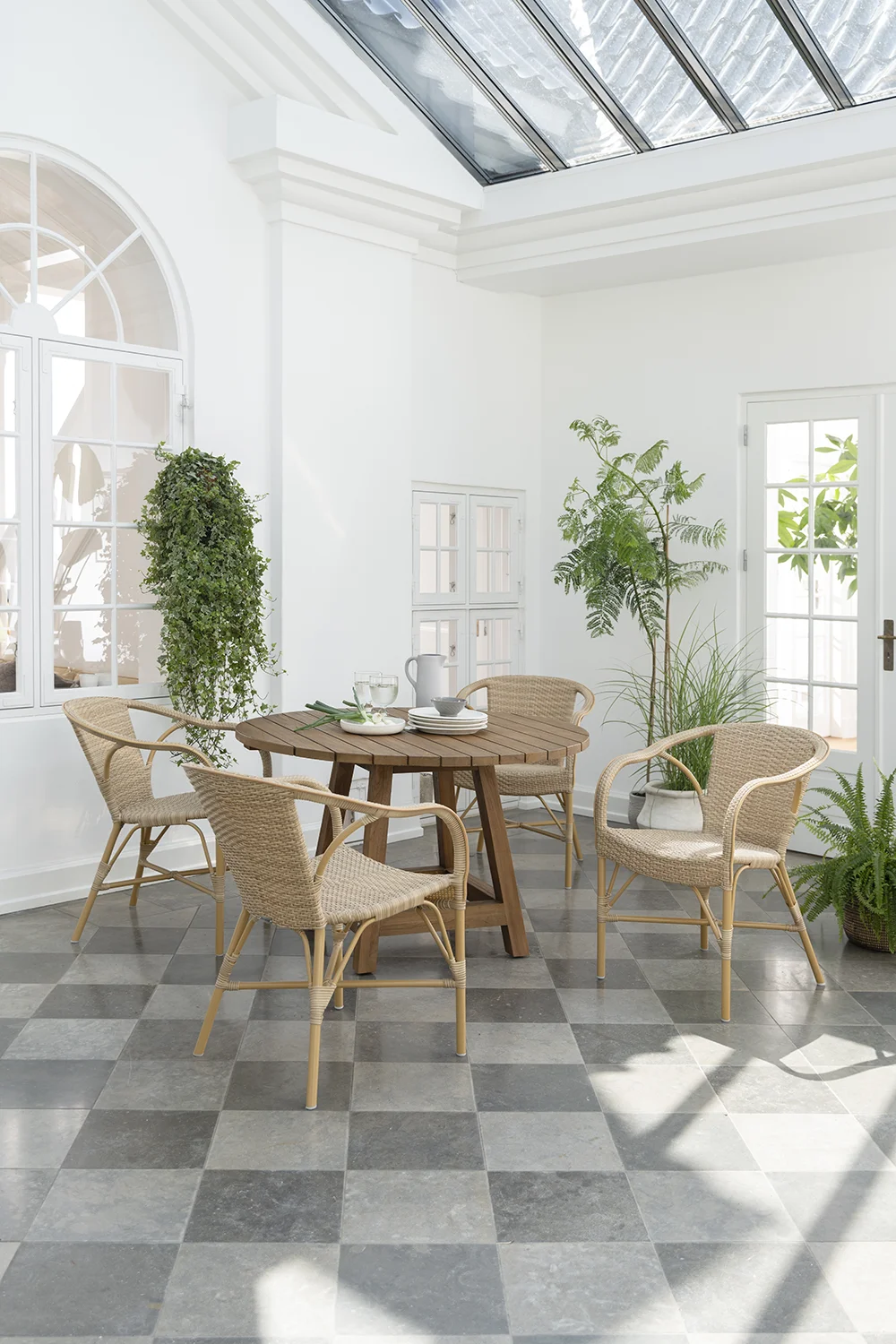 Madeleine Exterior karmstol almond/natur