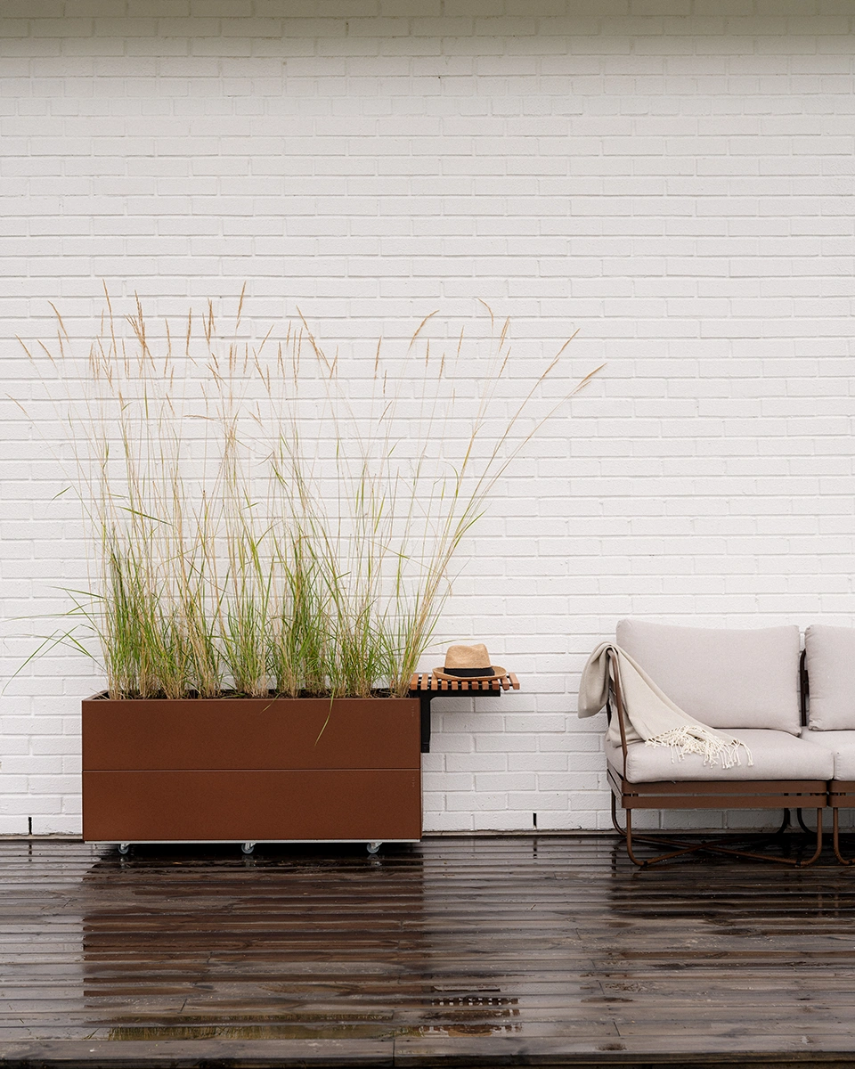 BEDD odlingslåda med ben/hjul, Rostlack 120x40x50 cm