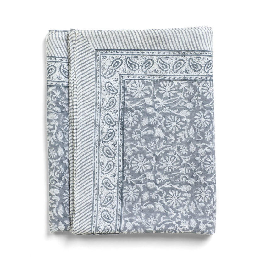 Bordsduk Linne Margerita cashmere blue 170x270 cm