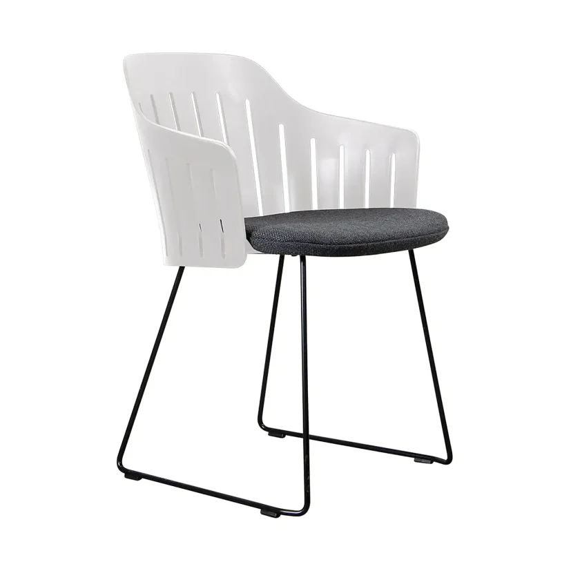 Choice matstol vit med medar (indoor)