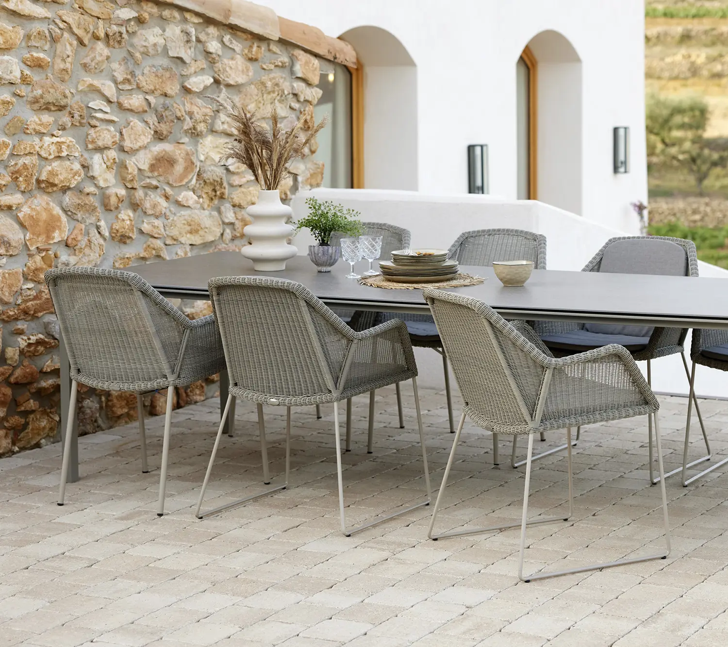 Breeze stapelstol taupe