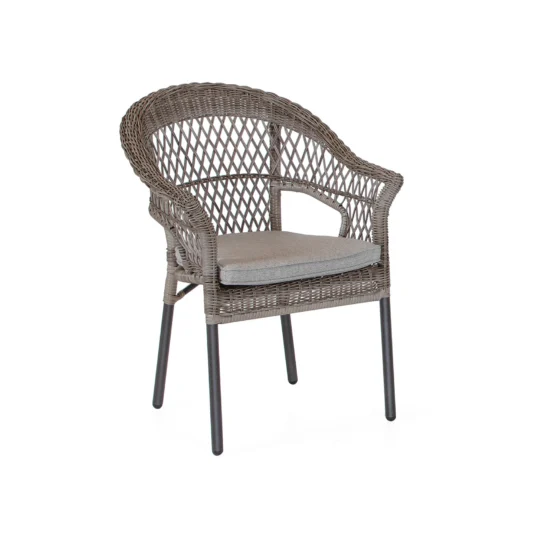 Tea Time karmstol i drivved med en dyna i färgen lin.