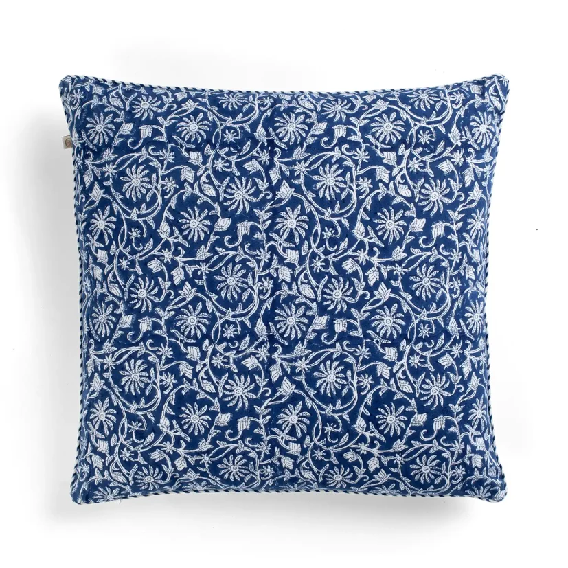 Kuddfodral Margerita marinblå 50x50 cm