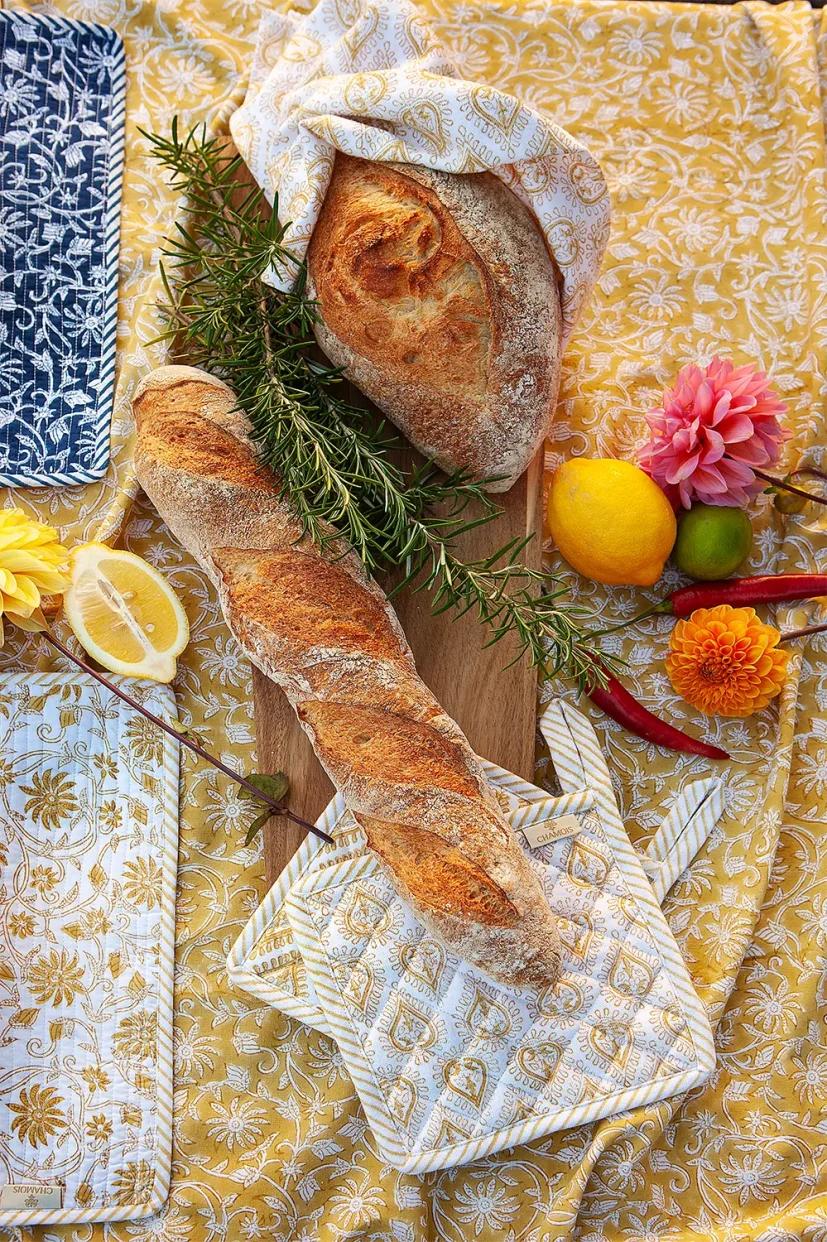 Bordsduk Margerita yellow olive 150x230 cm
