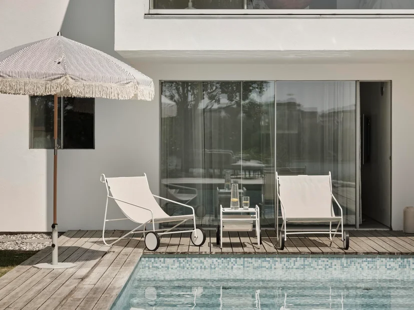 Poul Chair loungefåtölj Vit