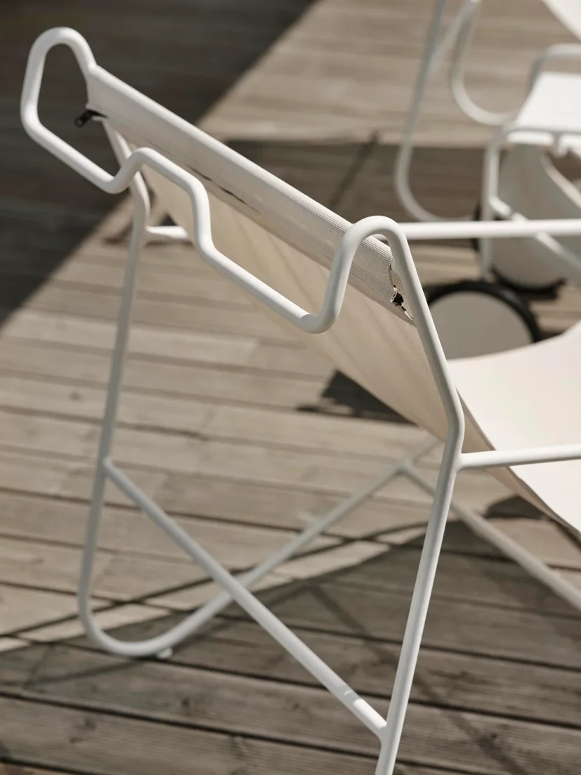 Poul Chair loungefåtölj Vit