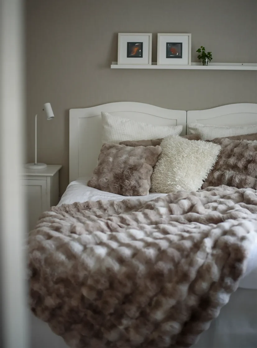 Skinnwille Wooly kudde ivory 45x45 cm