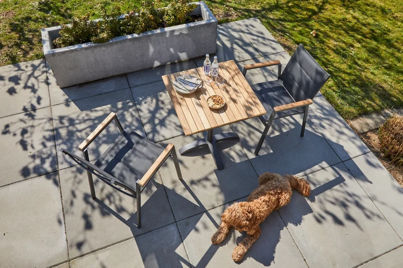 Mood cafébord svart/teak 70x70 cm