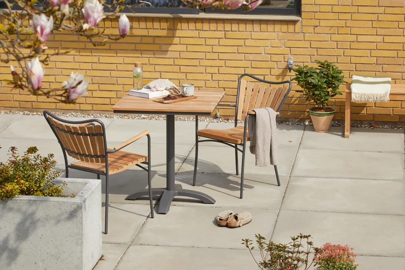 Mood cafébord svart/teak 70x70 cm