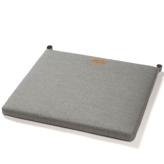 A2 sittdyna grå 50x43 cm (1936-1963)