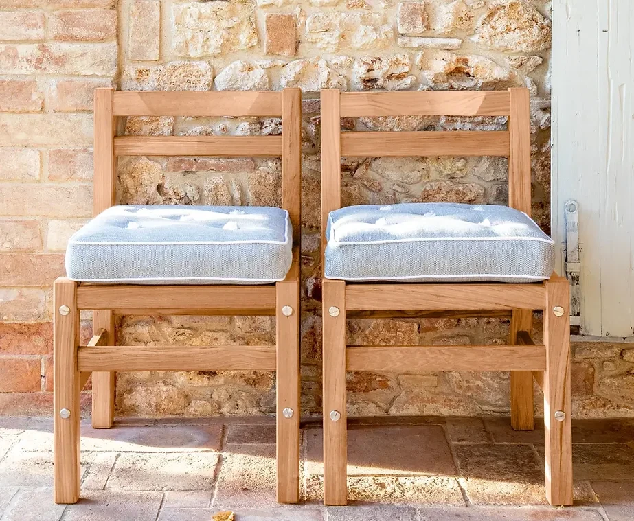 Stol 06 redwood, inkl. dyna