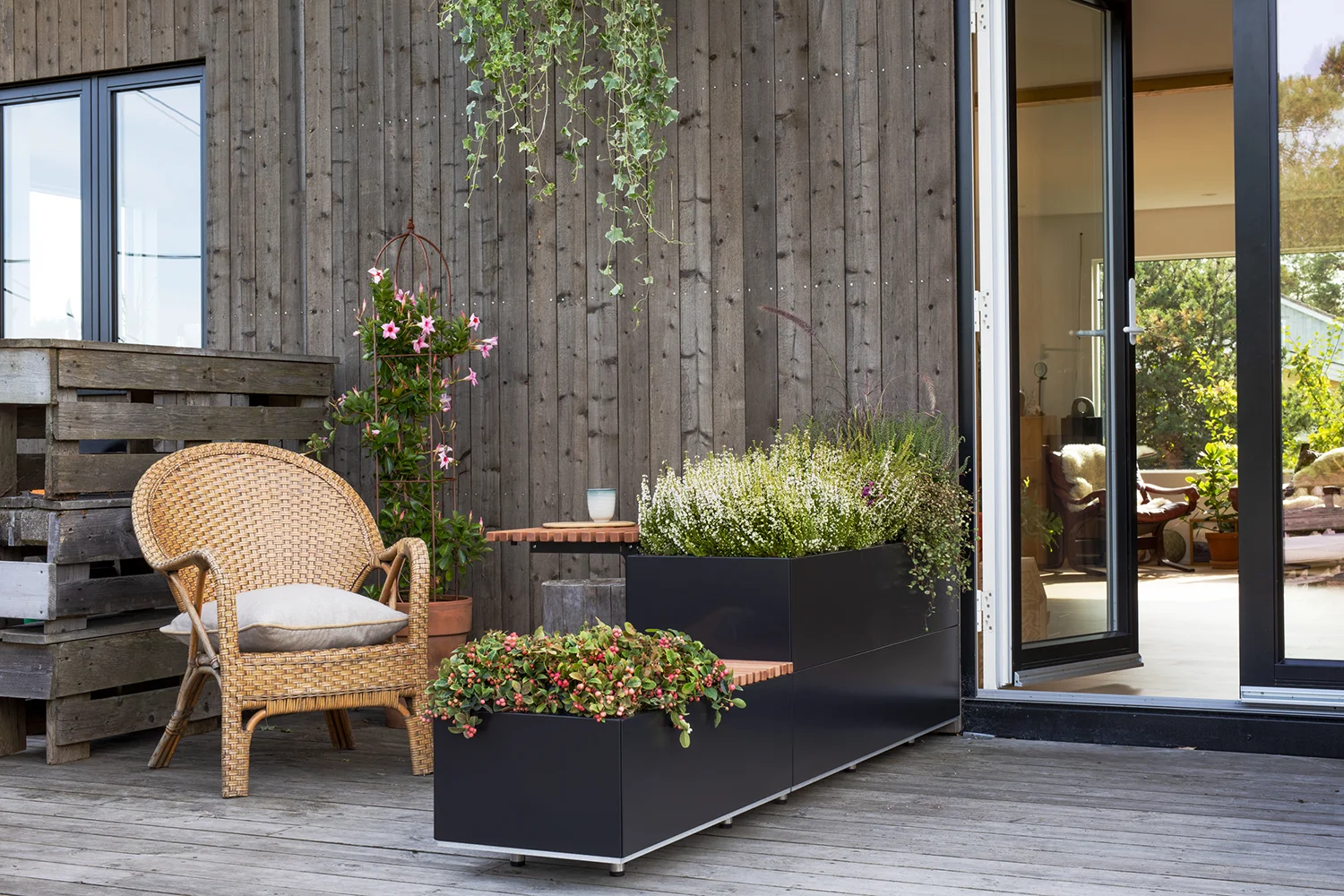 BEDD sidobord 40x43 cm