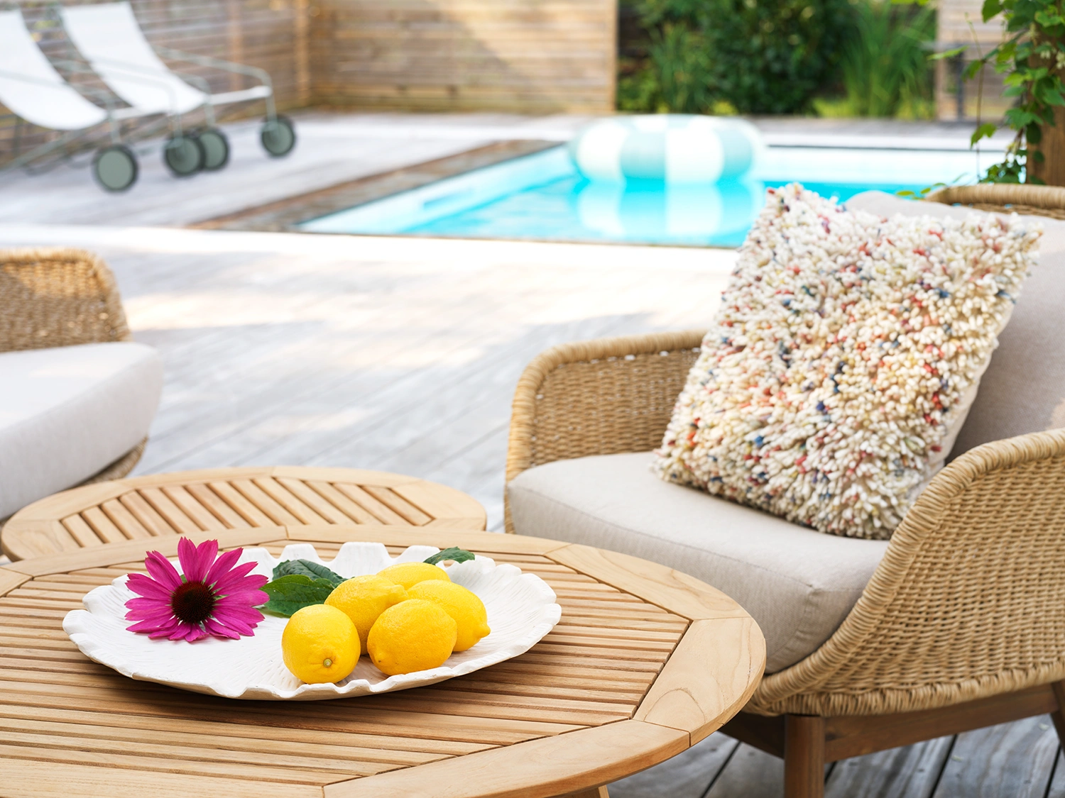 Kastos satsbord teak Ø60/90 cm