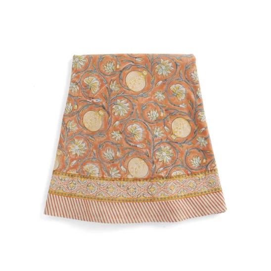 Tangier pomegranate bordsduk roströd.