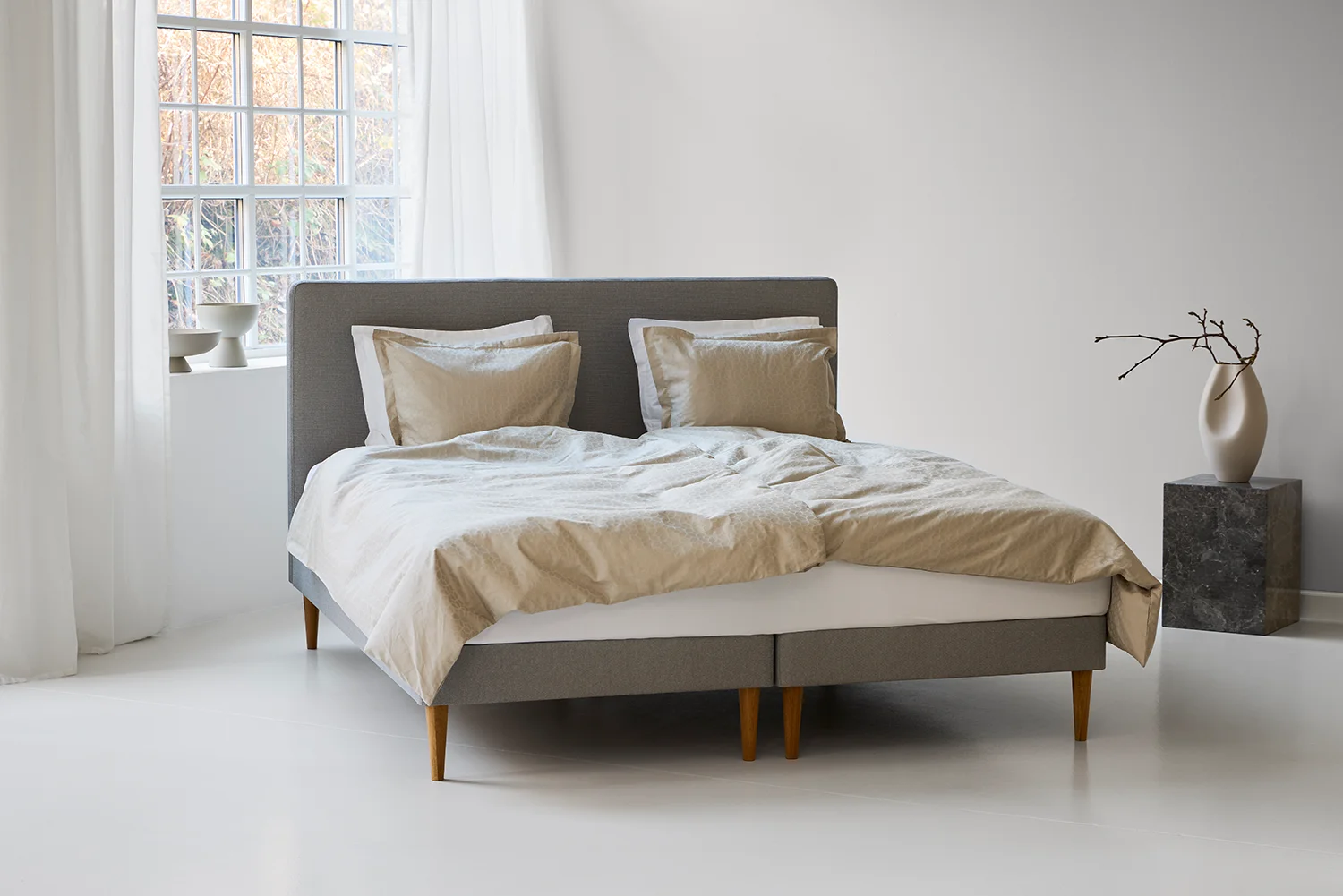 Tempur™ Stay sängram & madrass inkl. gavel