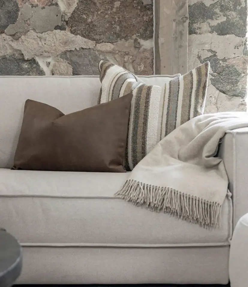Kuddfodral Sassi stripe linen