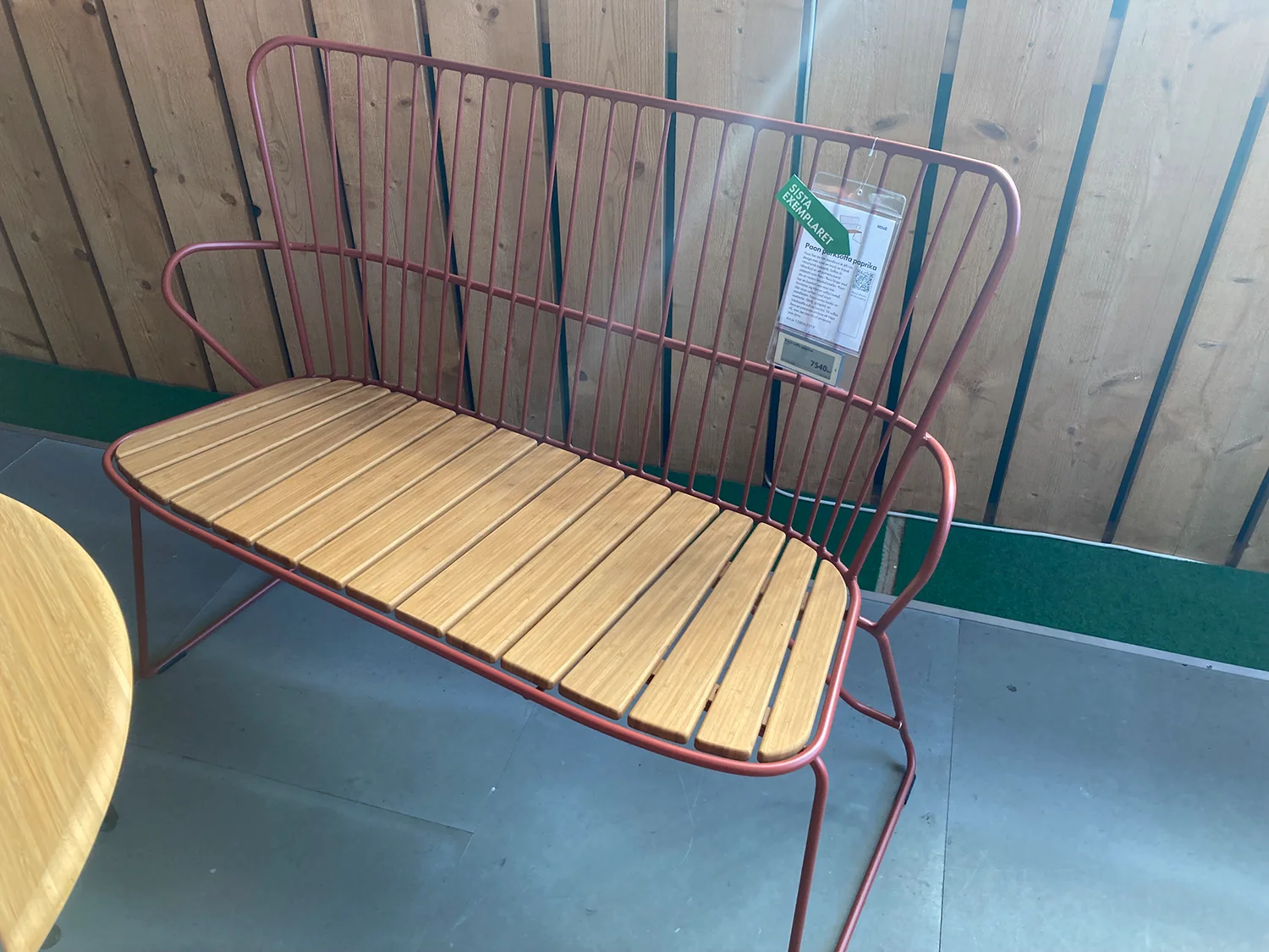 Paon parksoffa paprika