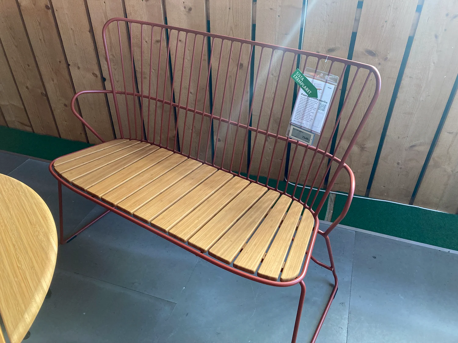 Paon parksoffa paprika