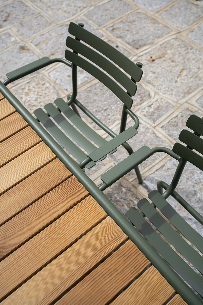 Alua karmstol olivgrön