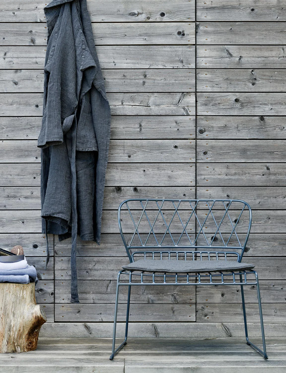 Resö fåtölj mörkgrå