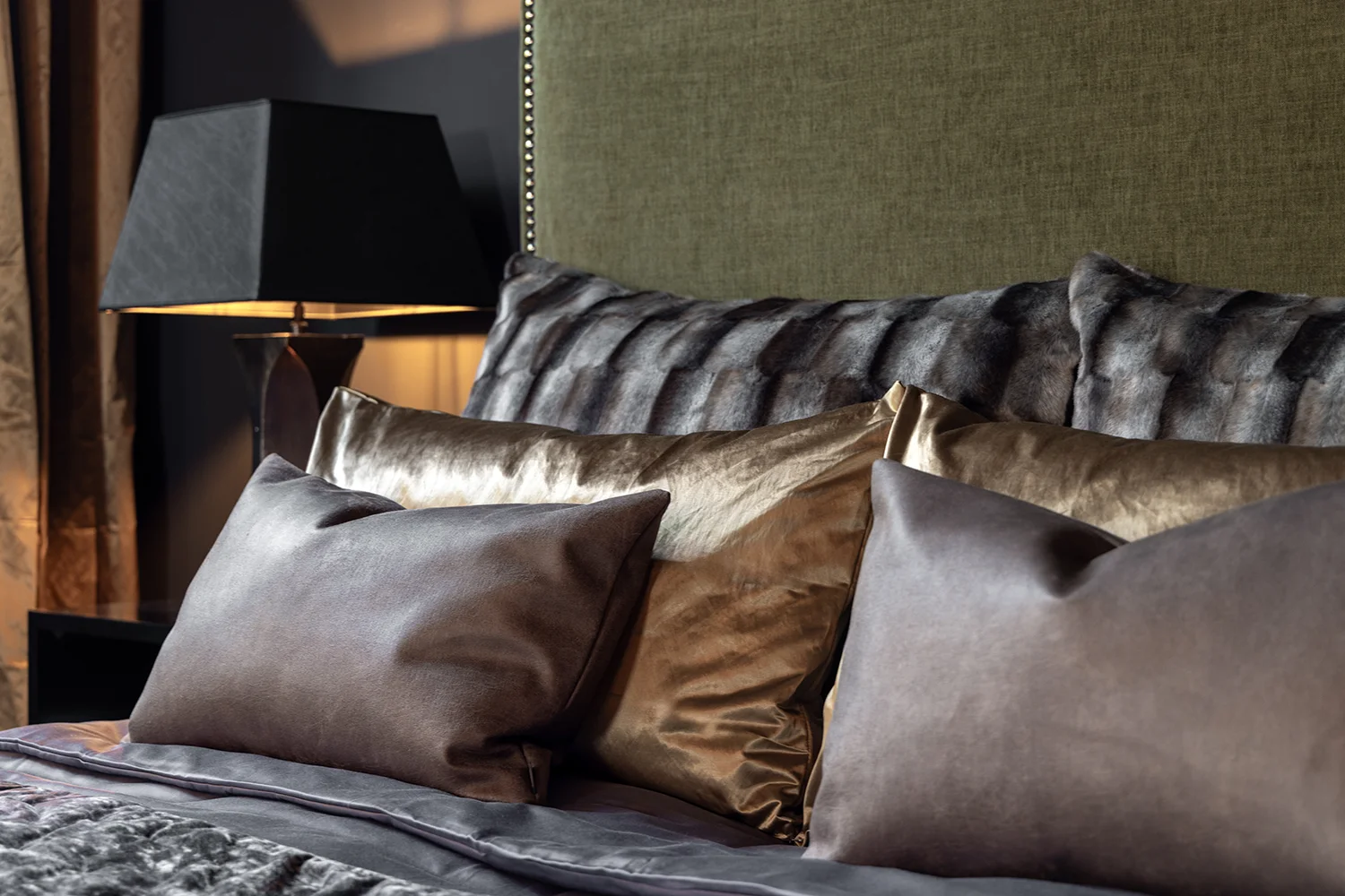 Kuddfodral Dorsia Pale gold